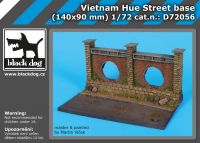D72056 1/72 Vietnam Hue stret base