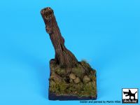 FD011 Tree fantasy base Blackdog